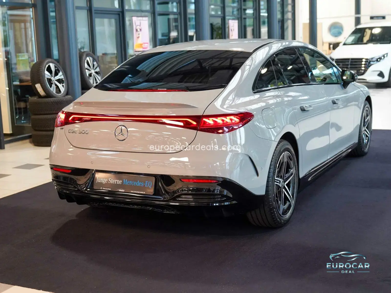 Mercedes-Benz EQE
