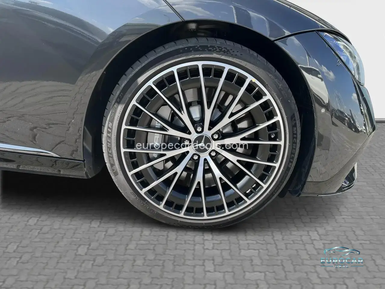 Mercedes-Benz EQE