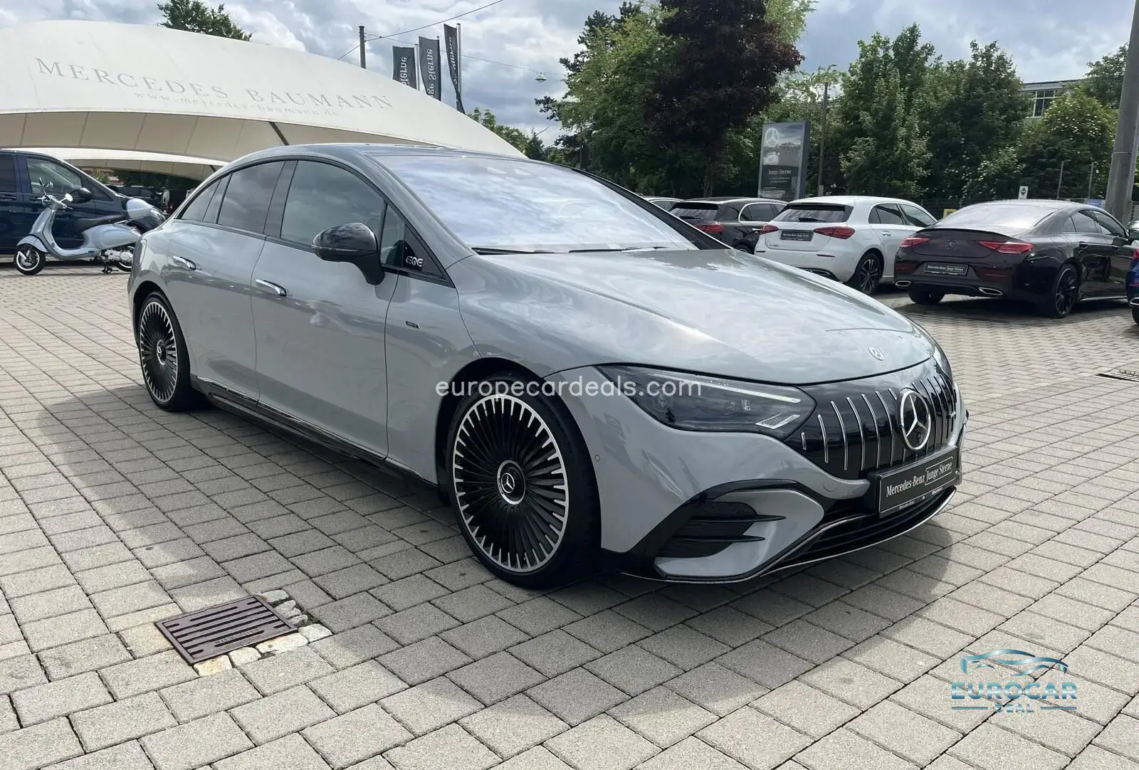 Mercedes-Benz EQE