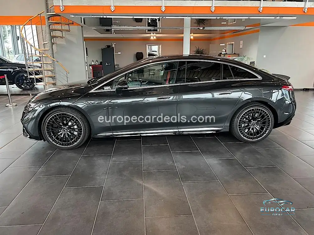 Mercedes-Benz EQE