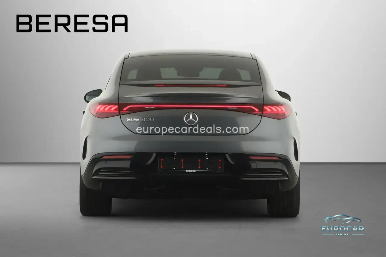 Mercedes-Benz EQE
