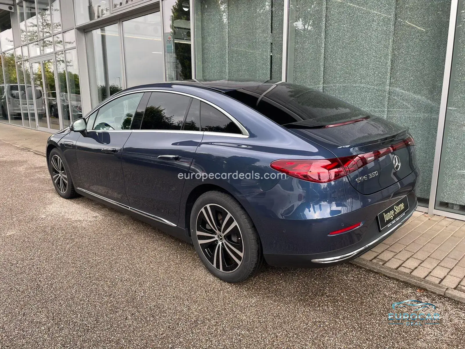 Mercedes-Benz EQE
