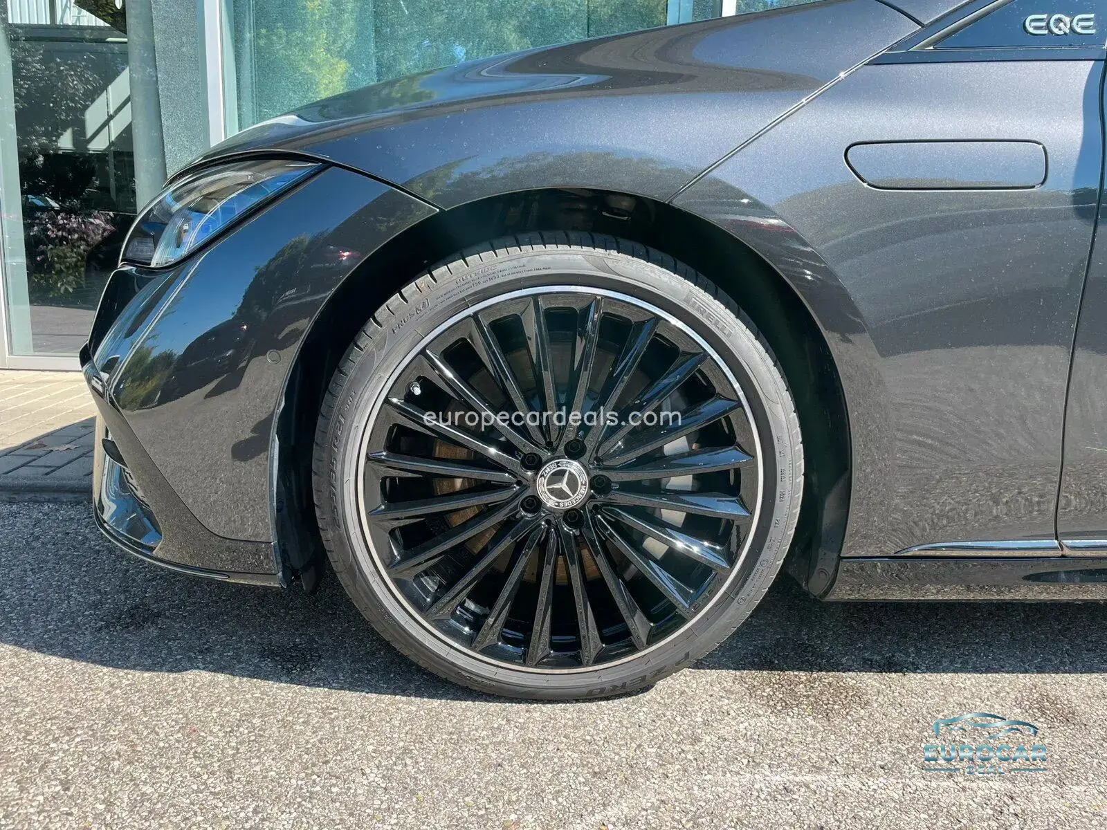 Mercedes-Benz EQE