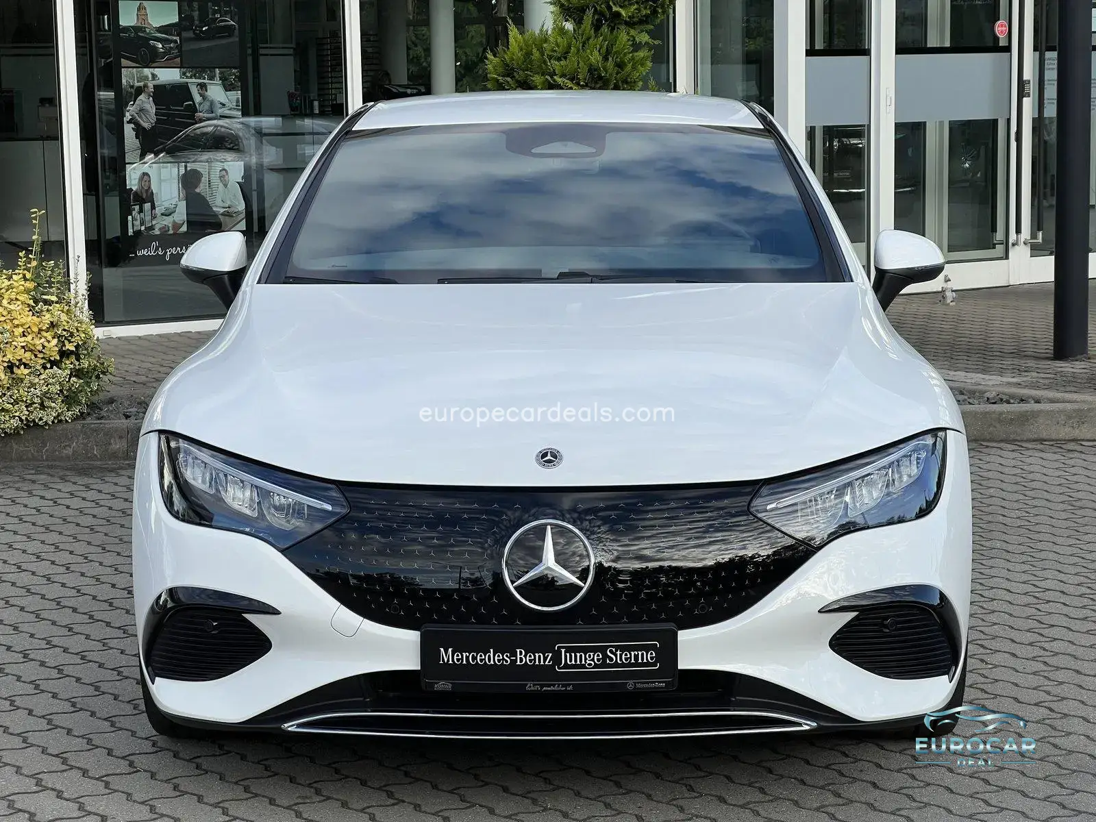 Mercedes-Benz EQE