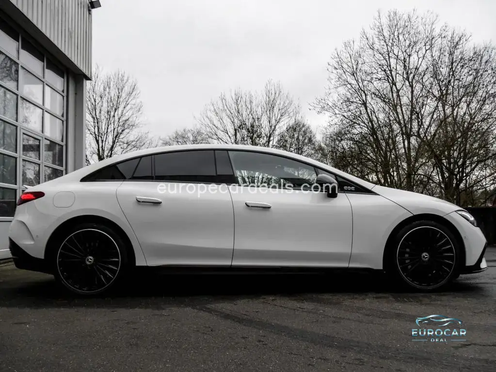 Mercedes-Benz EQE