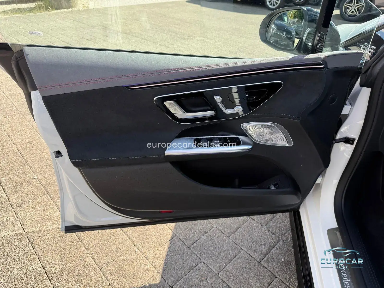 Mercedes-Benz EQE