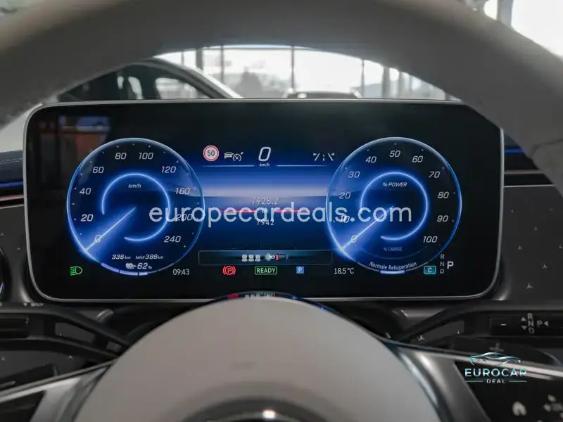 Mercedes-Benz EQE