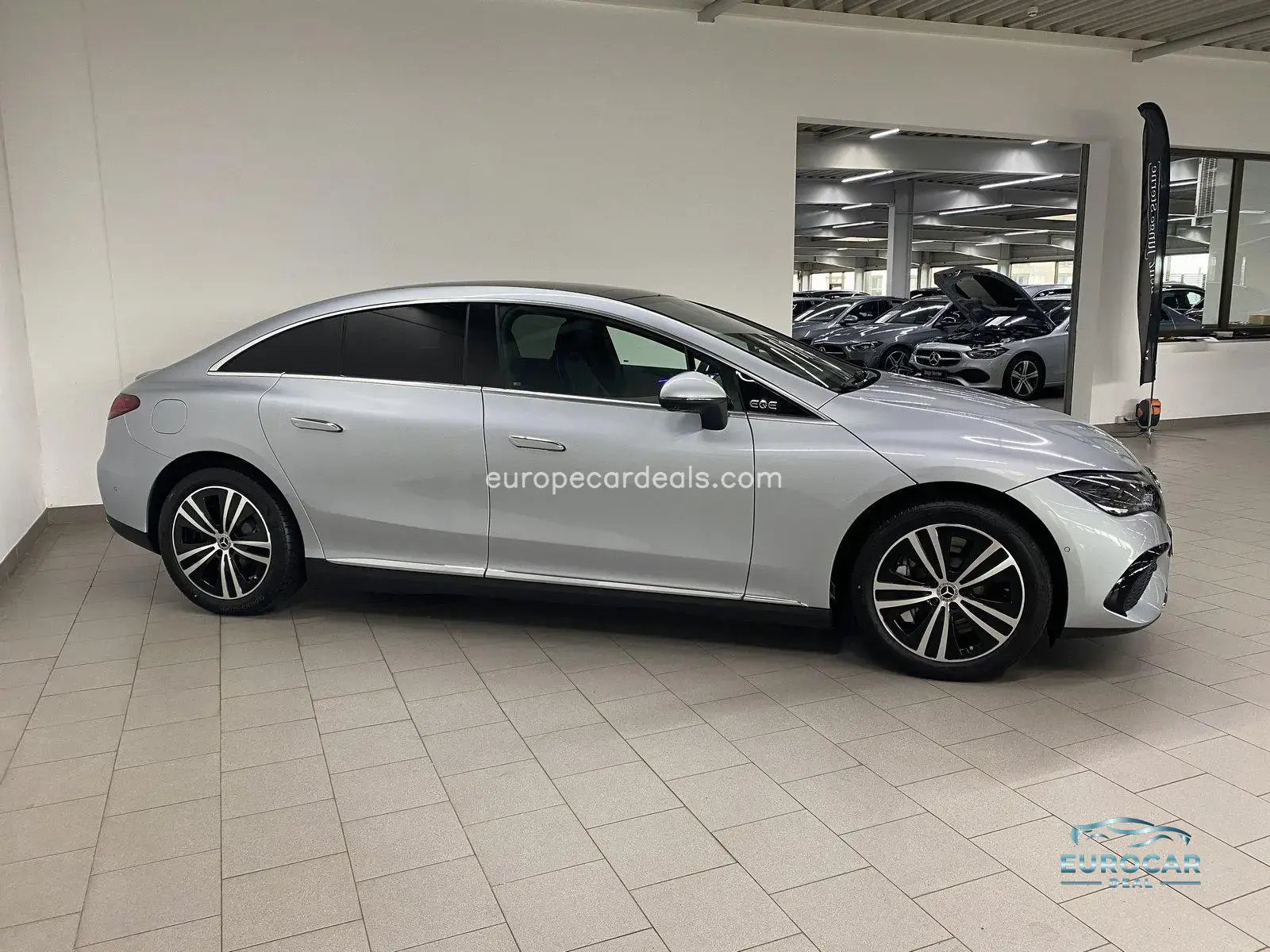 Mercedes-Benz EQE