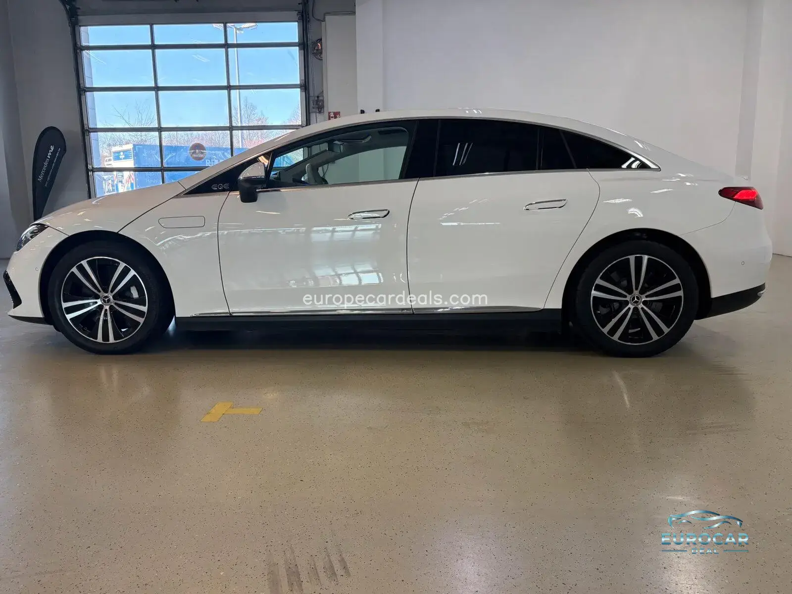 Mercedes-Benz EQE