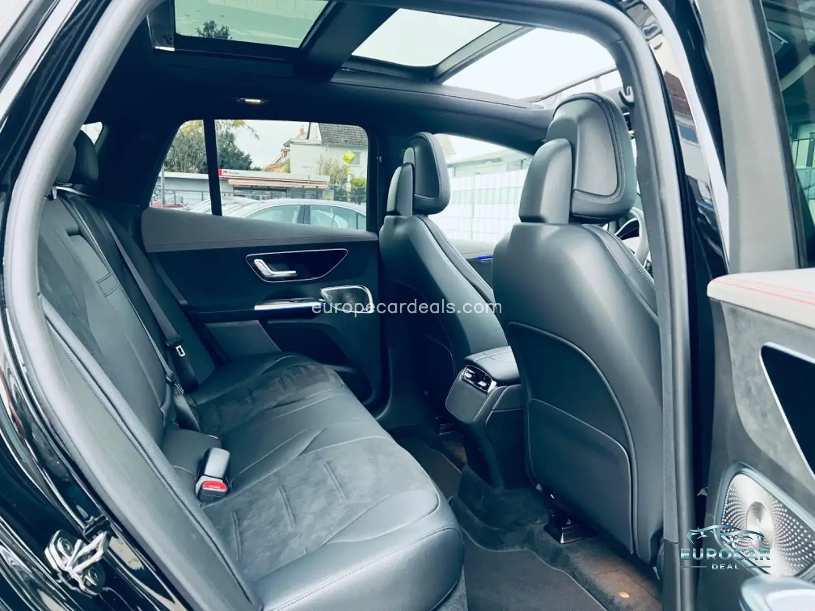 Mercedes-Benz EQE SUV