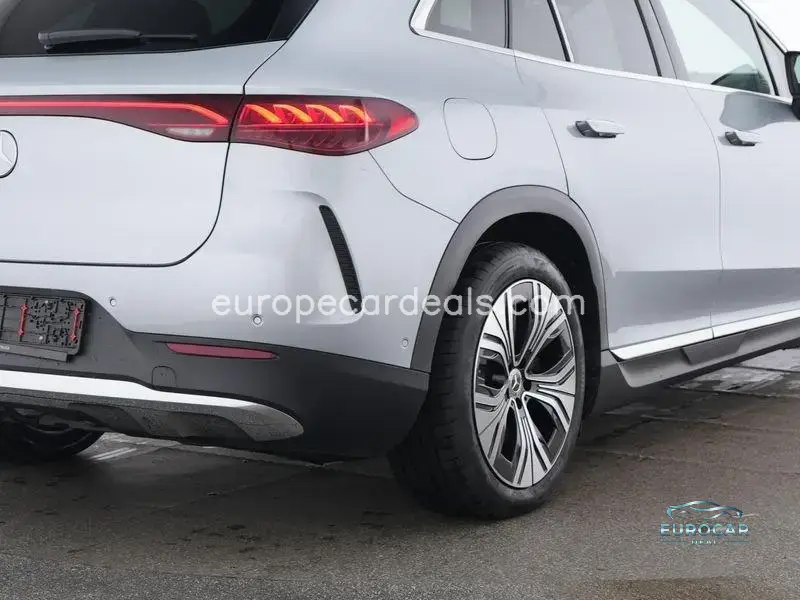 Mercedes-Benz EQE SUV
