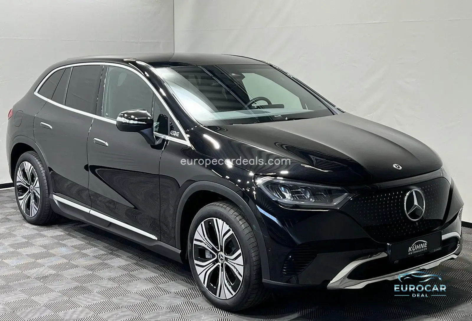 Mercedes-Benz EQE SUV