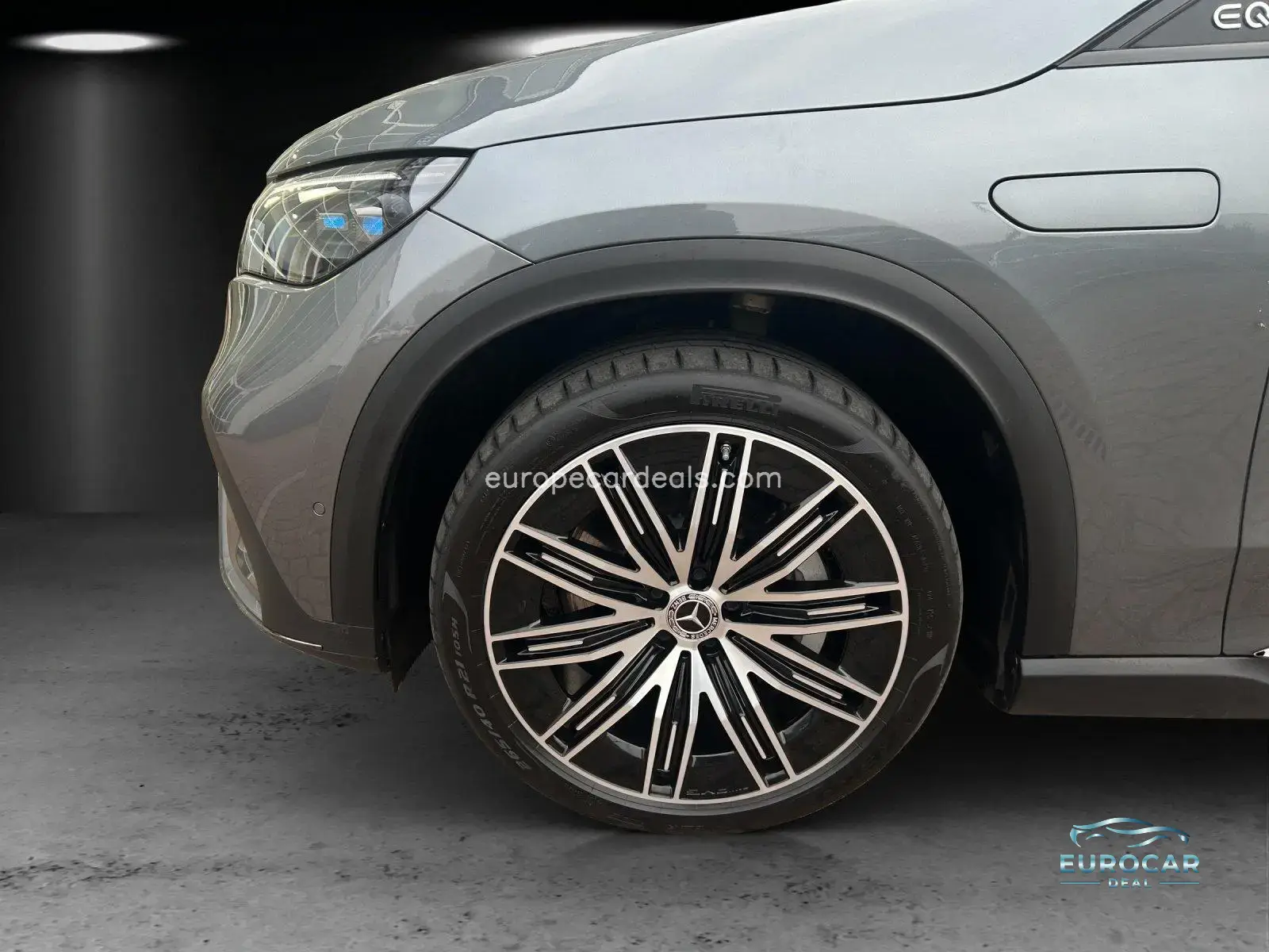 Mercedes-Benz EQE SUV
