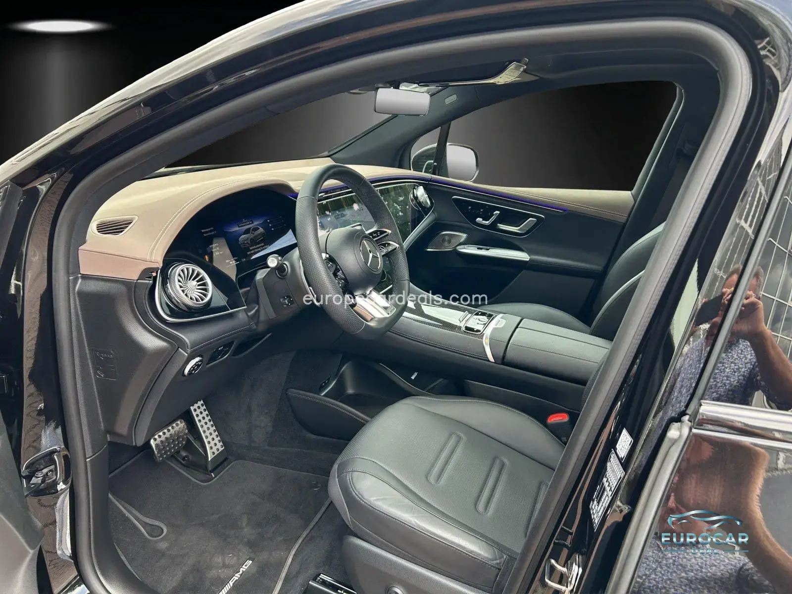 Mercedes-Benz EQE SUV