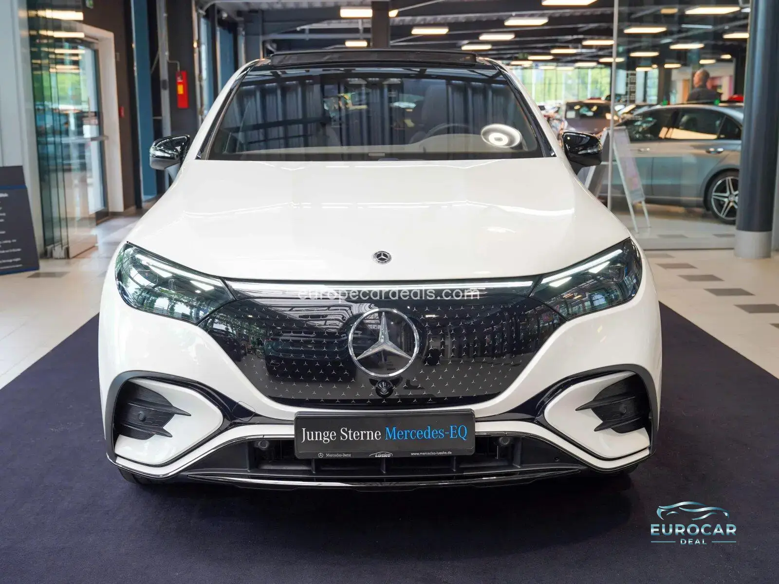 Mercedes-Benz EQE SUV