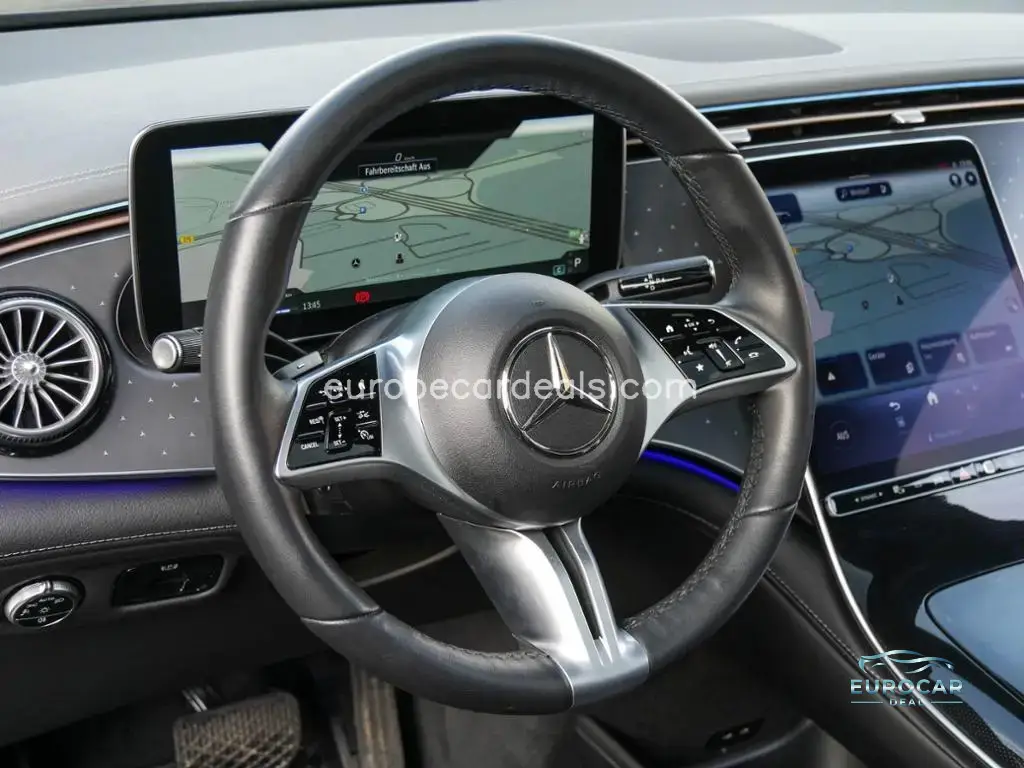 Mercedes-Benz EQE SUV