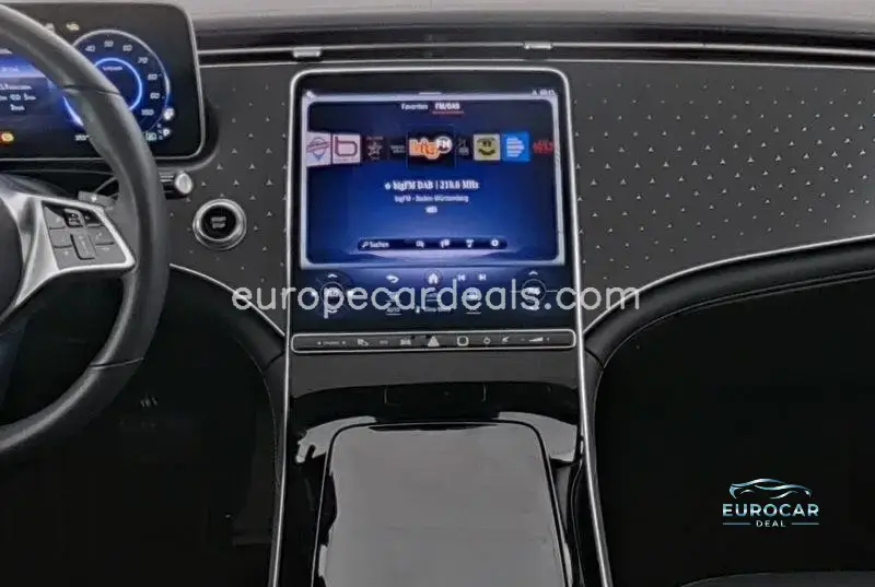Mercedes-Benz EQE SUV