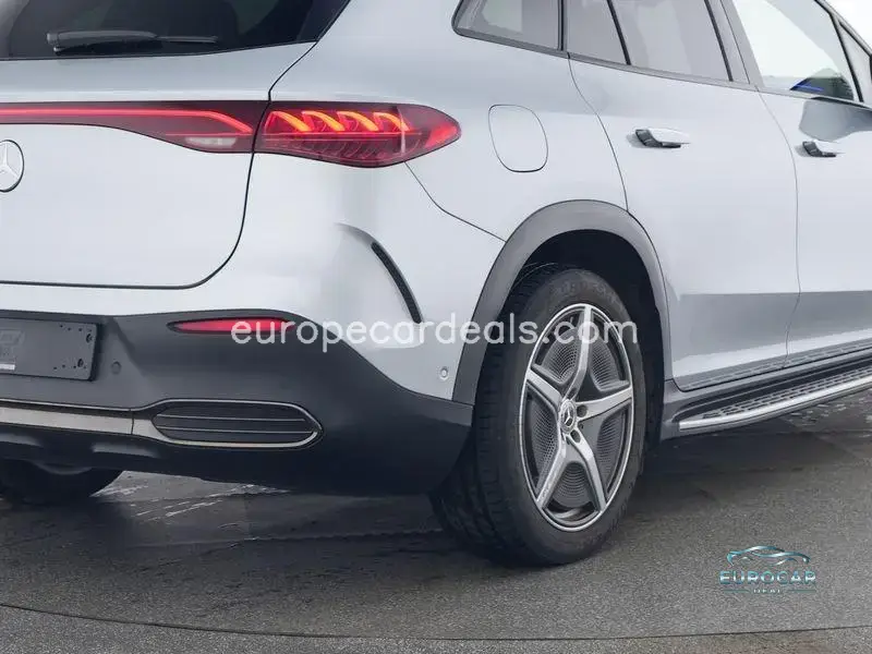 Mercedes-Benz EQE SUV