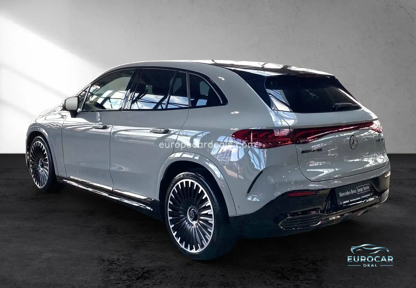 Mercedes-Benz EQE SUV