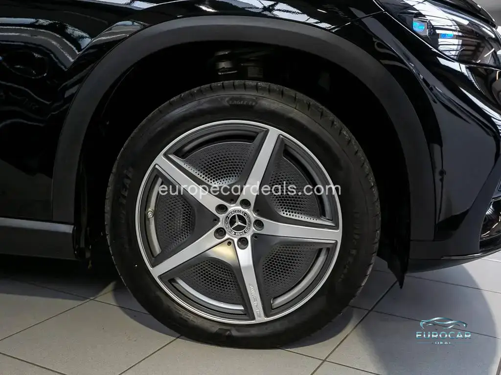 Mercedes-Benz EQE SUV