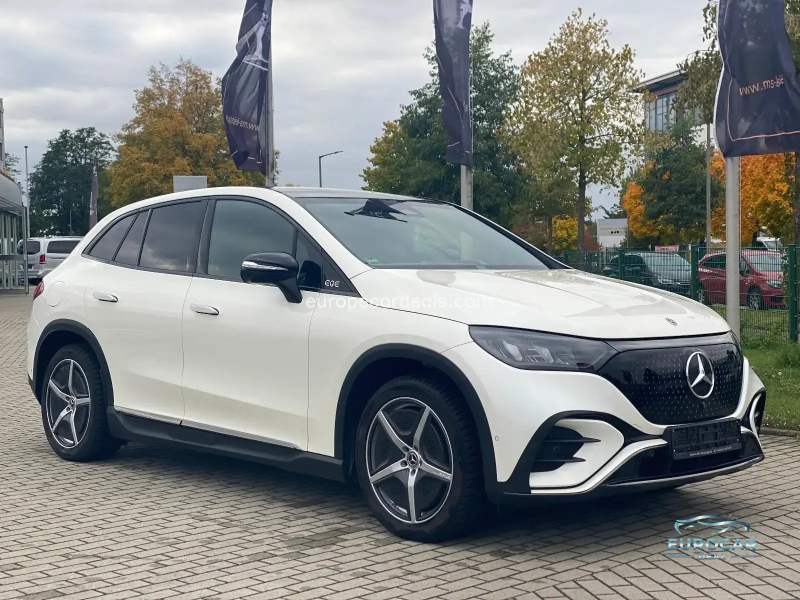 Mercedes-Benz EQE SUV