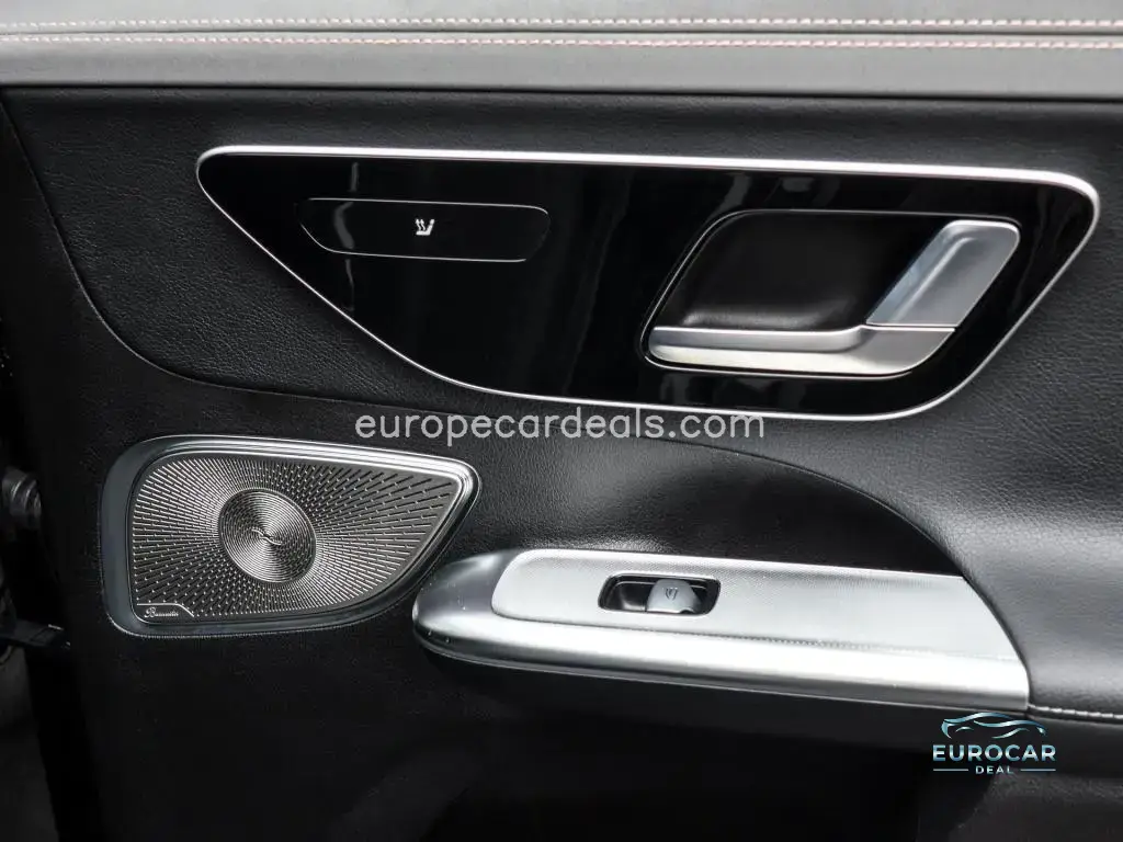 Mercedes-Benz EQE SUV