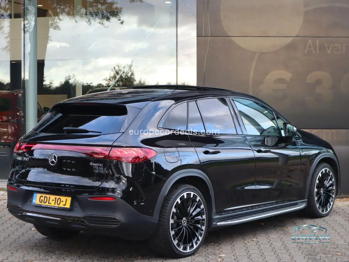 Mercedes-Benz EQE SUV