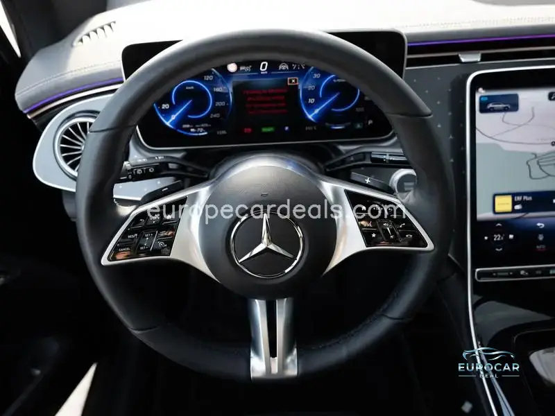 Mercedes-Benz EQE SUV