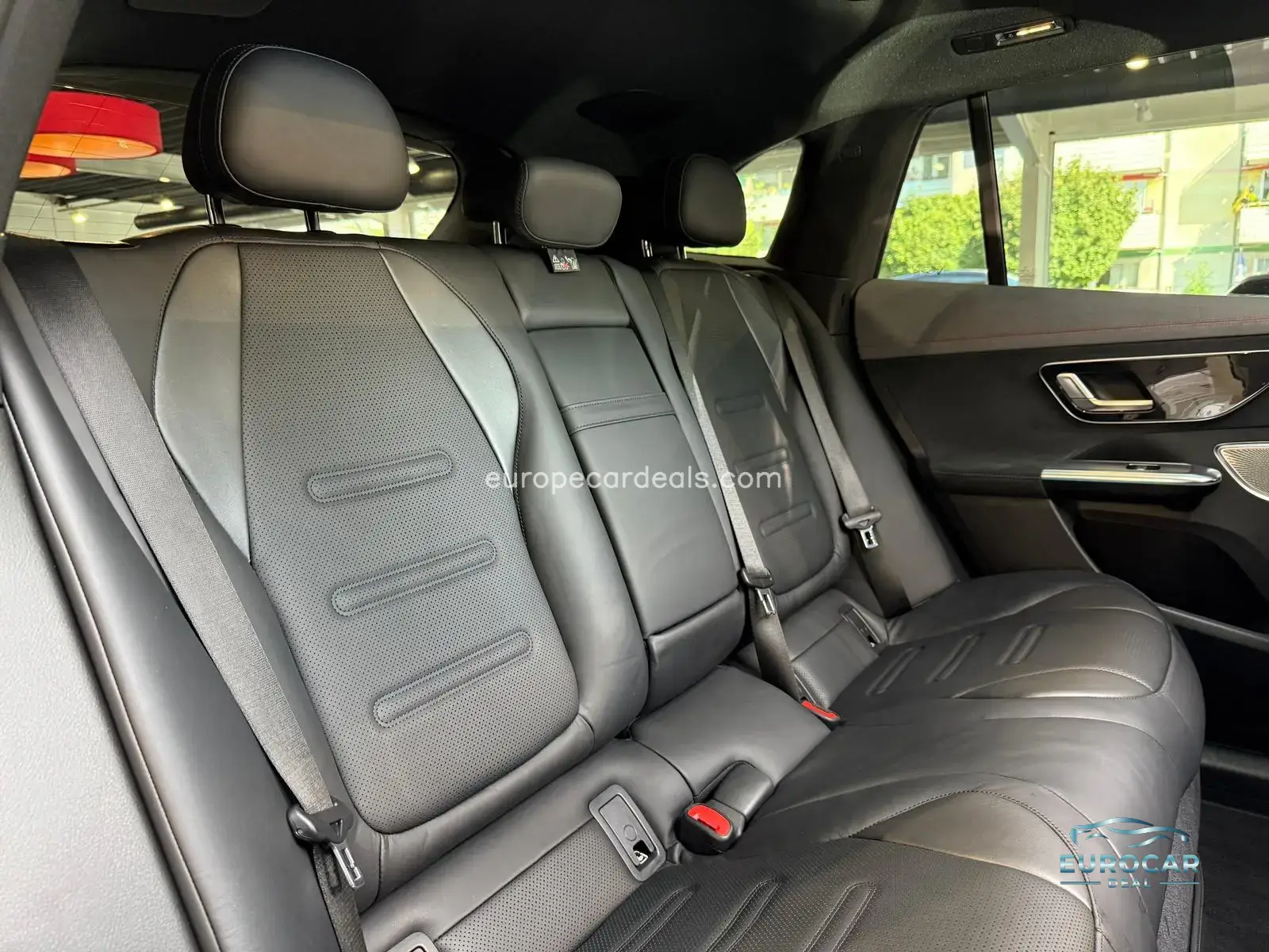 Mercedes-Benz EQE SUV