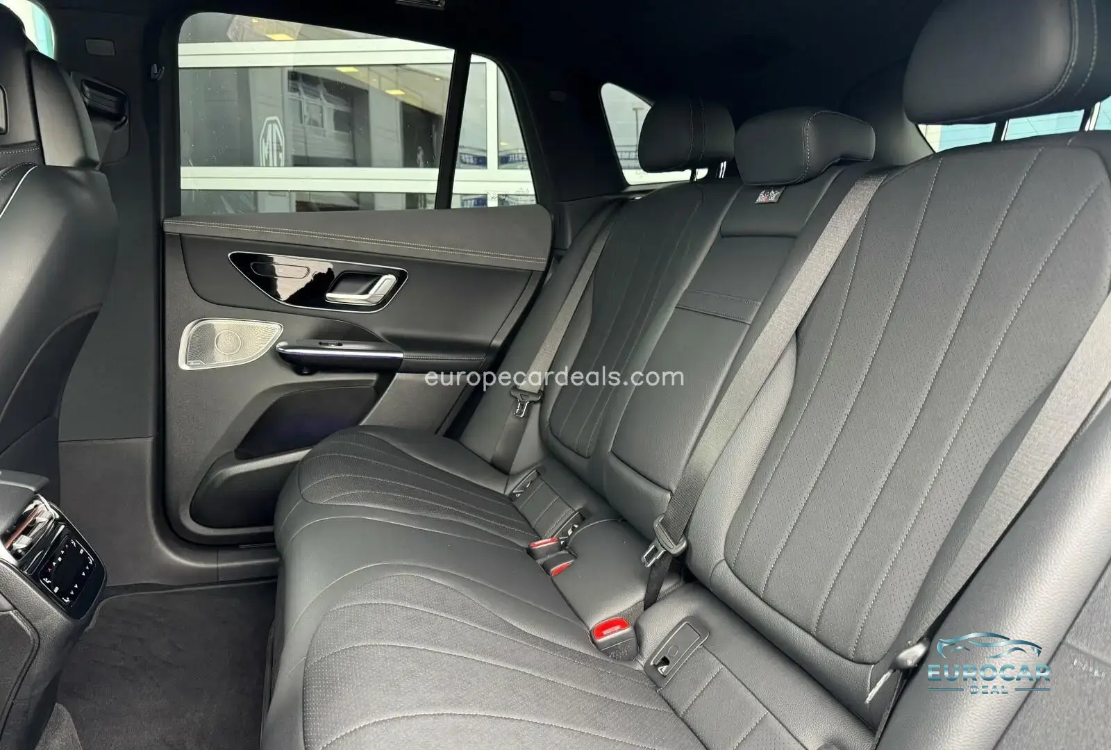 Mercedes-Benz EQE SUV