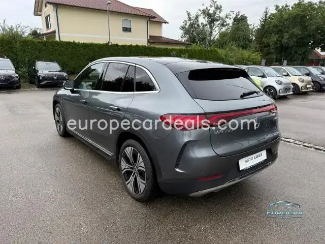 Mercedes-Benz EQE SUV