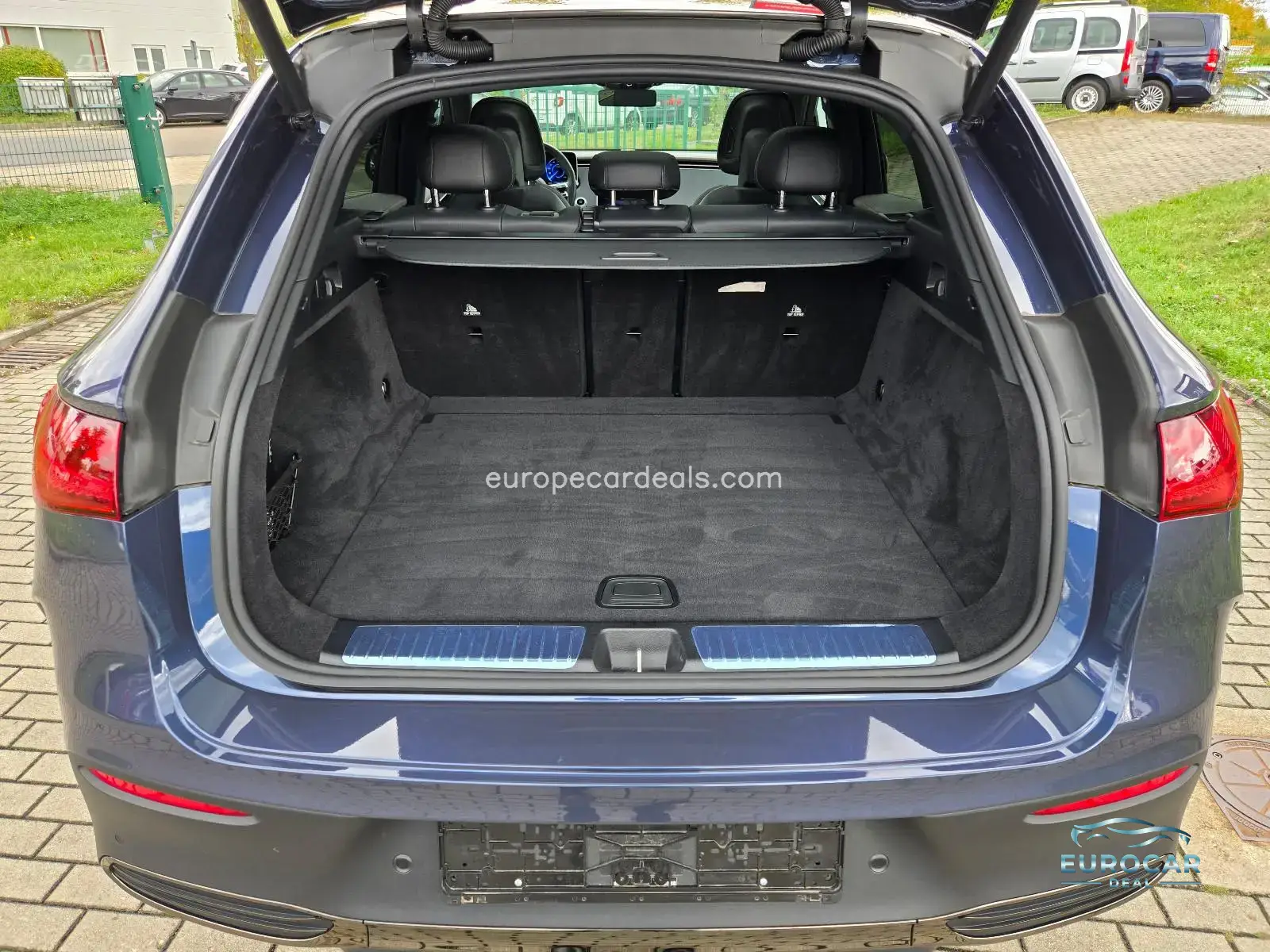 Mercedes-Benz EQE SUV