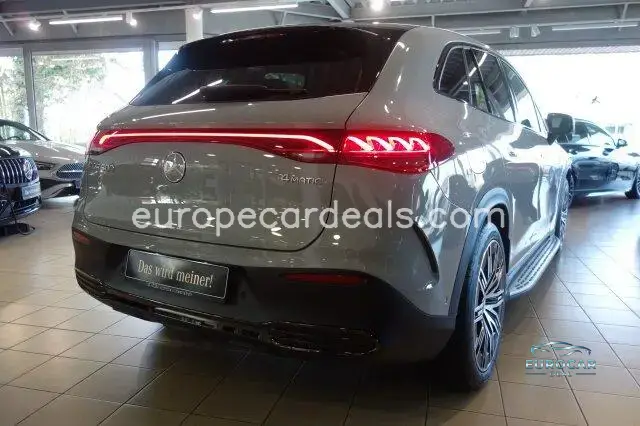 Mercedes-Benz EQE SUV