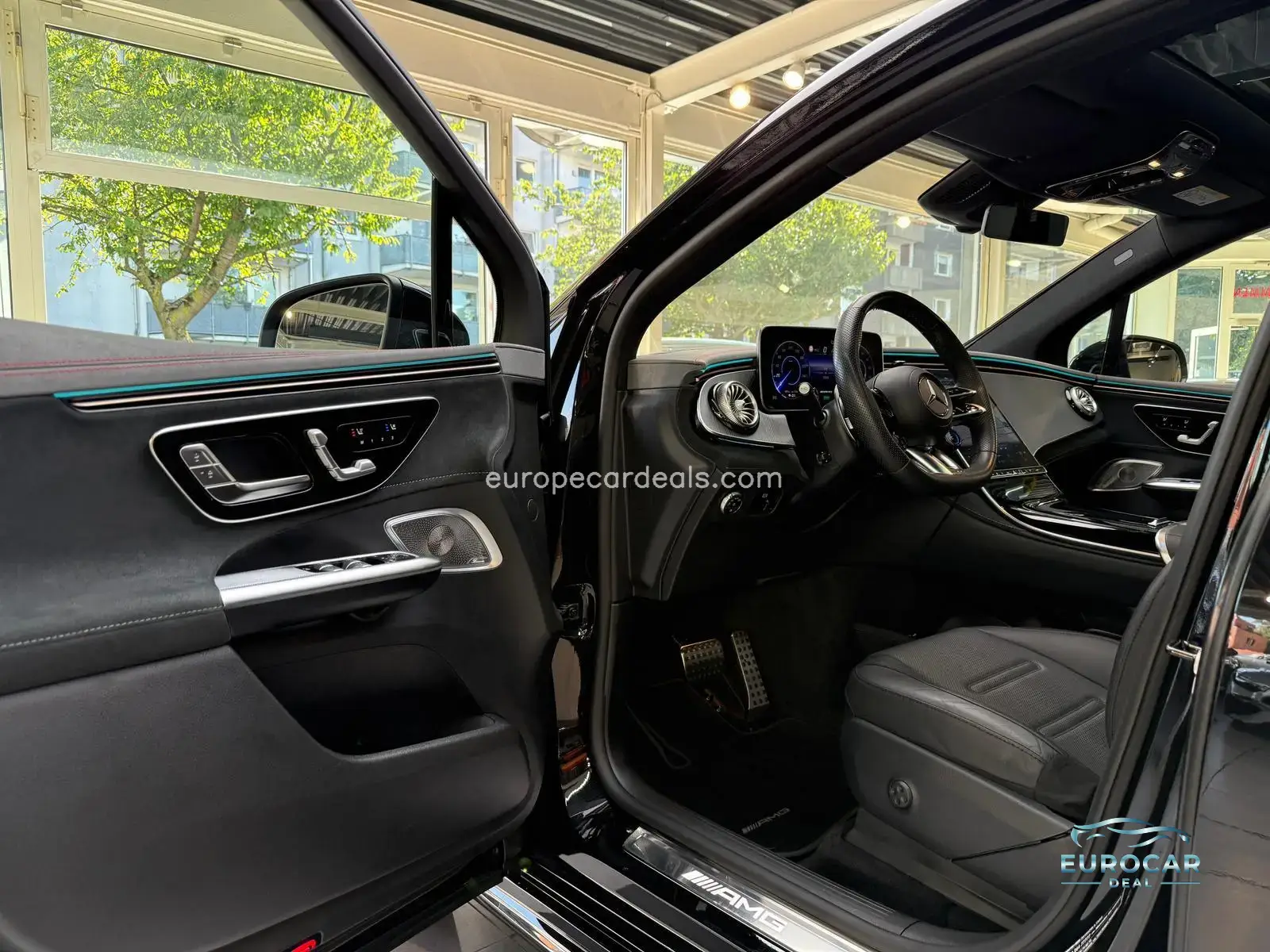 Mercedes-Benz EQE SUV
