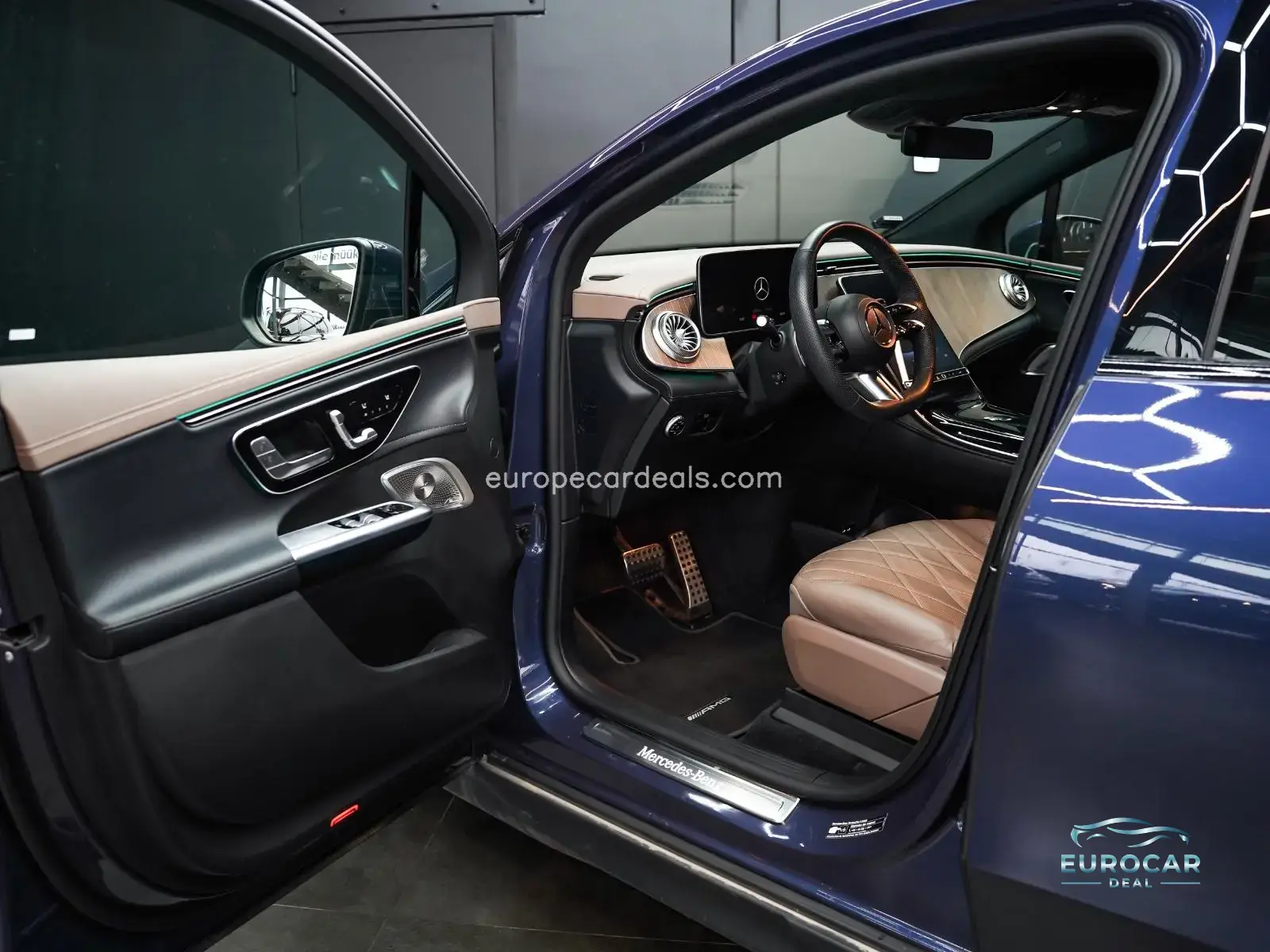 Mercedes-Benz EQE SUV