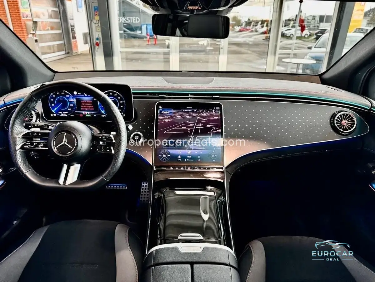 Mercedes-Benz EQE SUV