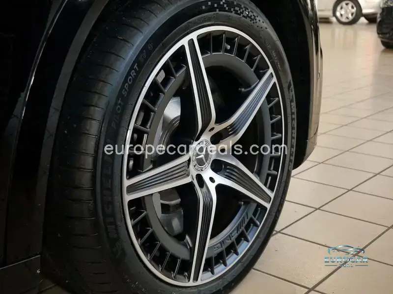 Mercedes-Benz EQE SUV
