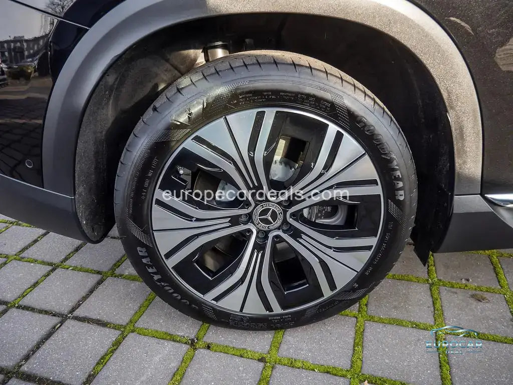 Mercedes-Benz EQE SUV