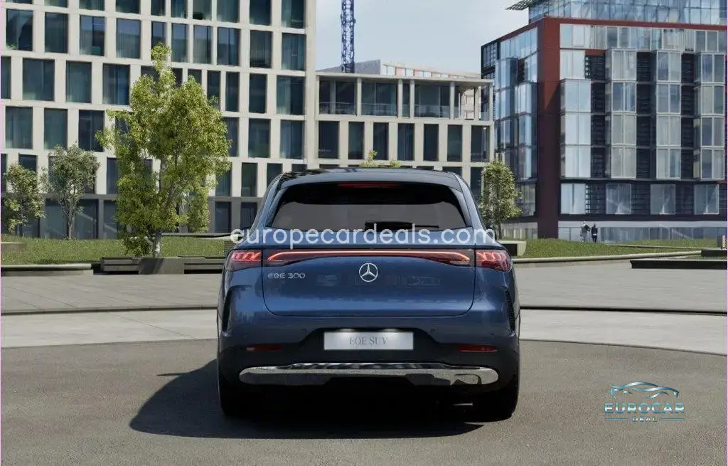 Mercedes-Benz EQE SUV