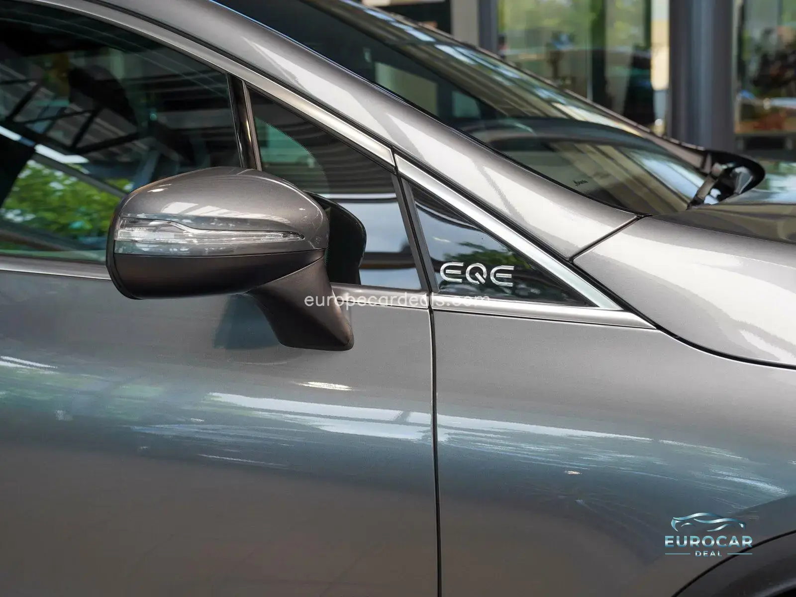 Mercedes-Benz EQE SUV