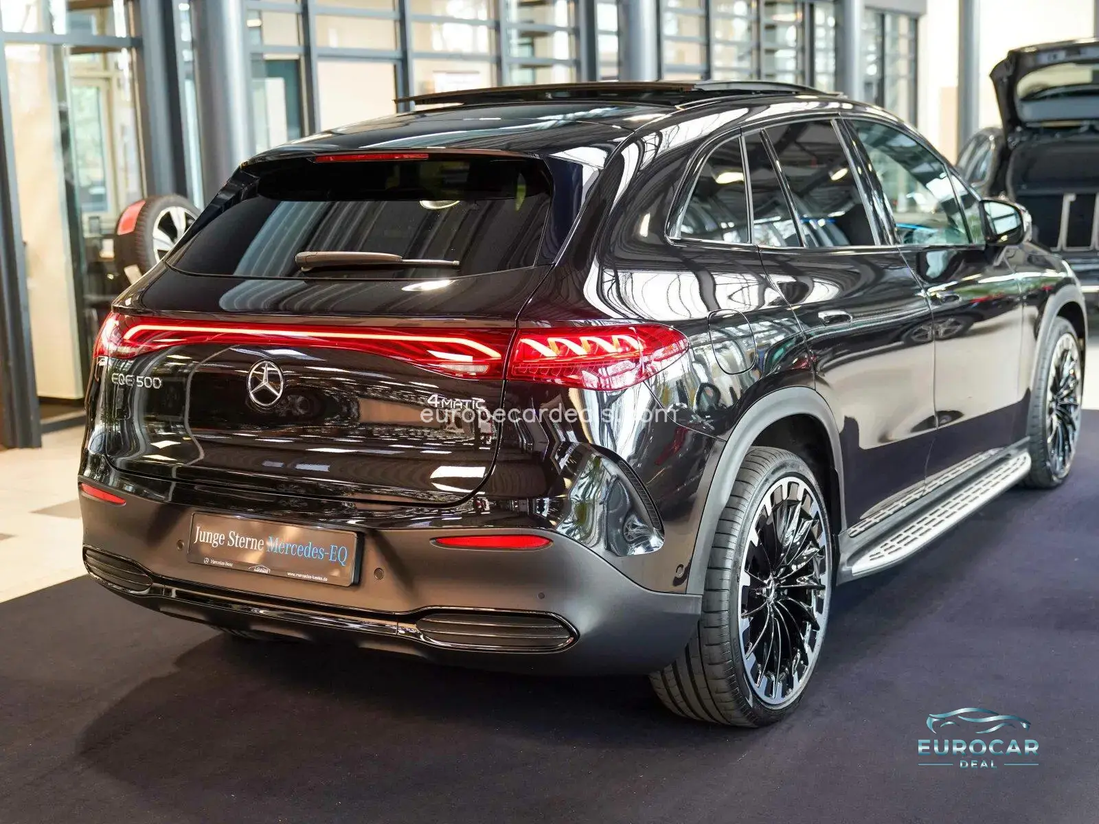 Mercedes-Benz EQE SUV