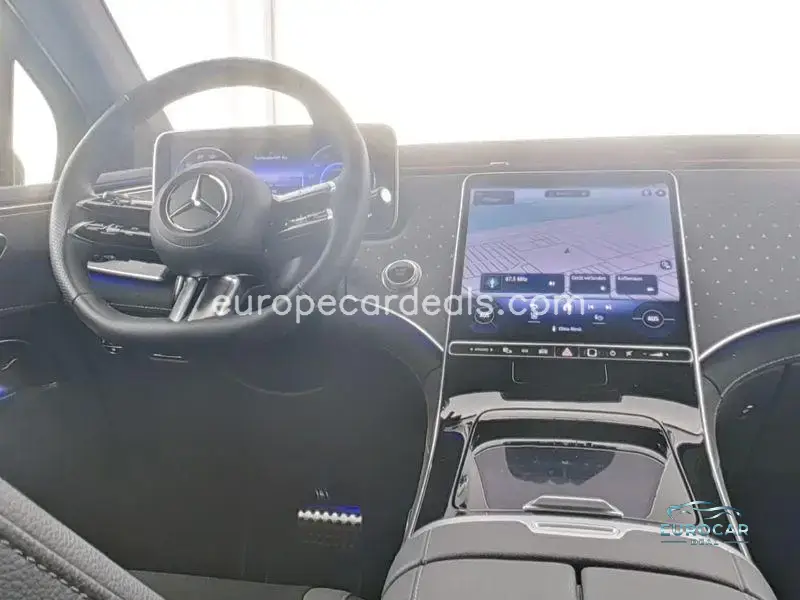 Mercedes-Benz EQE SUV