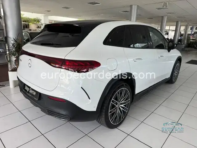 Mercedes-Benz EQE SUV