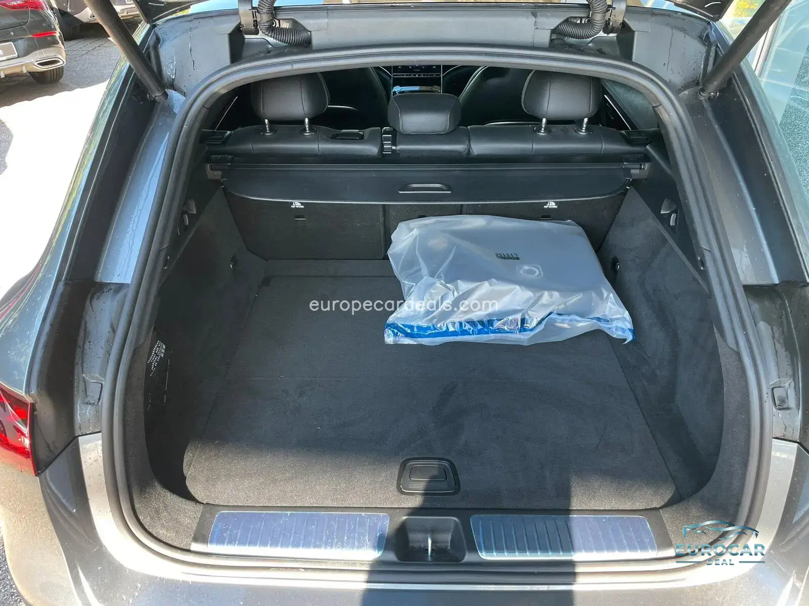 Mercedes-Benz EQE SUV