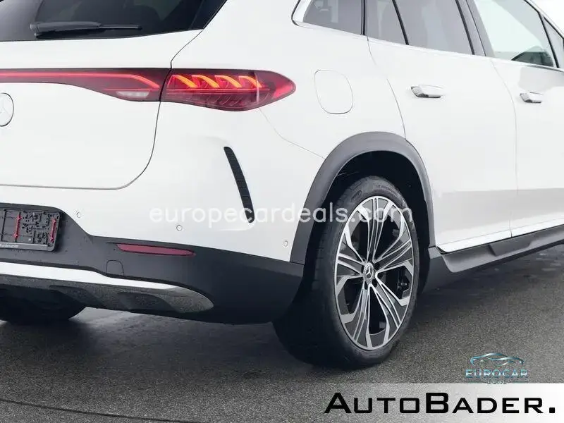Mercedes-Benz EQE SUV