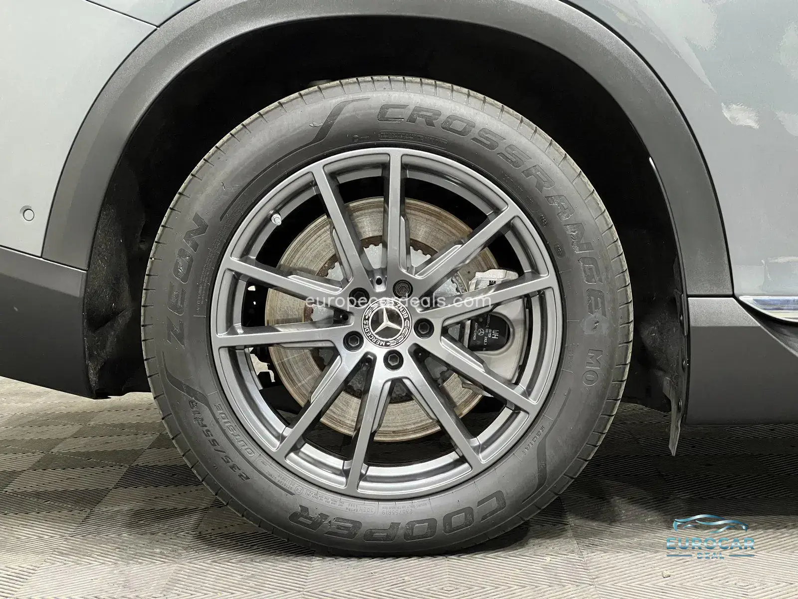 Mercedes-Benz EQE SUV
