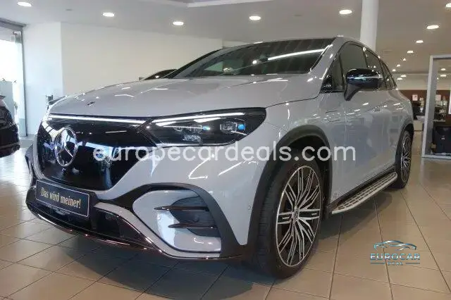 Mercedes-Benz EQE SUV
