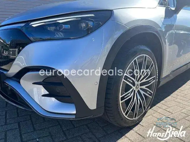 Mercedes-Benz EQE SUV