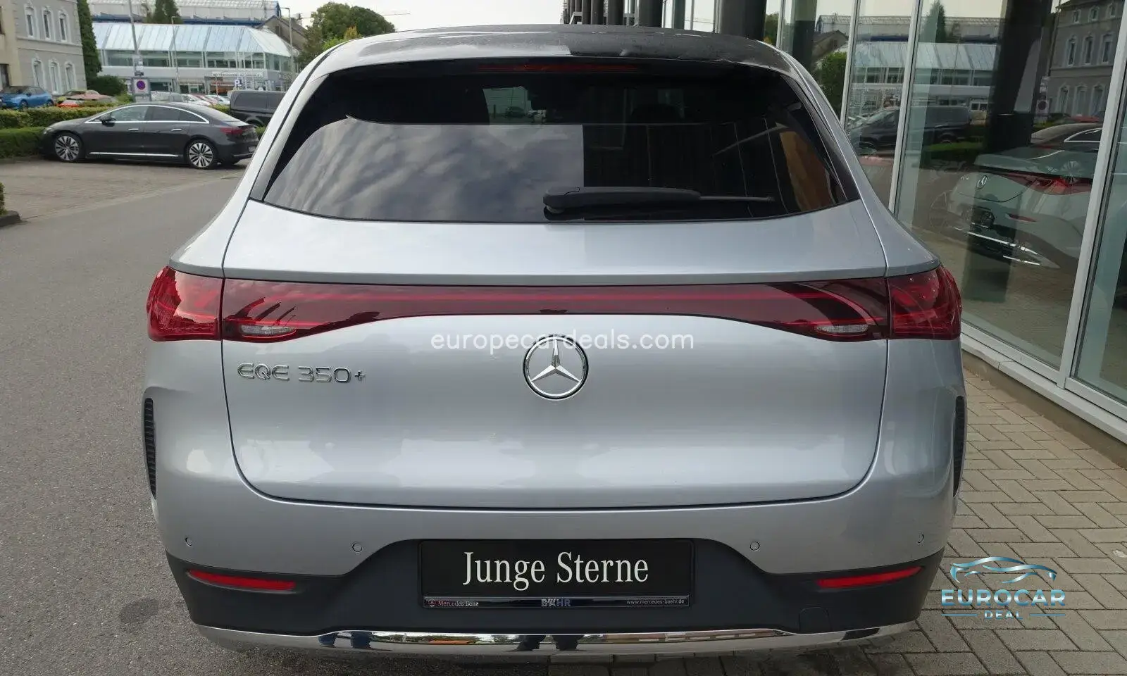 Mercedes-Benz EQE SUV