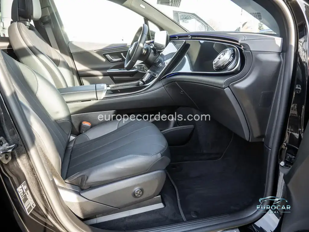 Mercedes-Benz EQE SUV